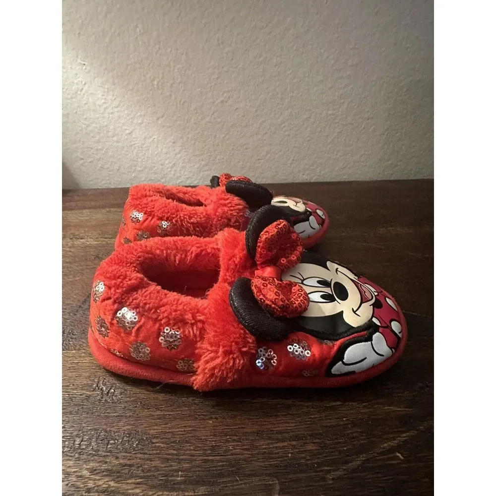 Minnie Mouse Slippers - Disney‎ Girl's (11-12 M US Little Kid, Red/White)